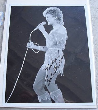 Barbara Mandrell Singer Autographed 8x10 Photograph