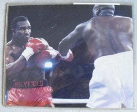 Unique Autographed Evander Holyfield 8x10 Photograph