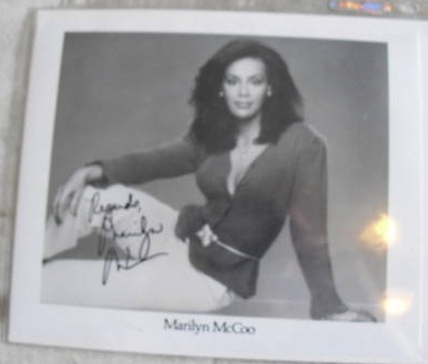 Marilyn McCoo Signed 8x10 Photograph