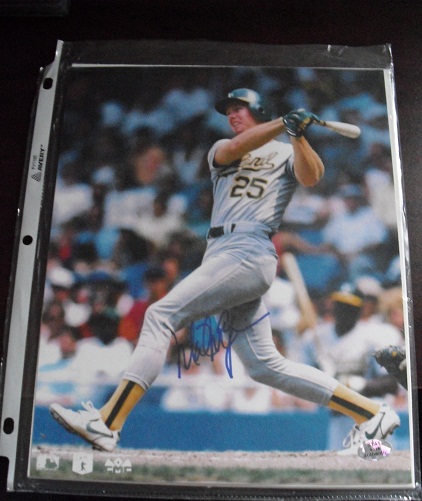 Mark McGwire Signed 8x10 Photograph