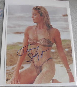 Tracy Scoggins Actress Autographed 8x10 Photograph