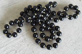 Vintage Retro Black Plastic Bead Necklace