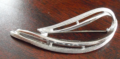 Sarah Coventry Fancy Silver Tone Metal Broach