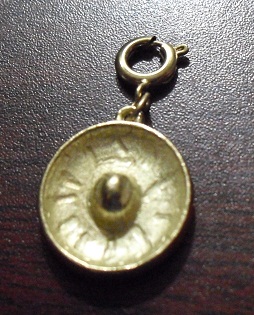 Gold Tone Mexican Sombraro Charm