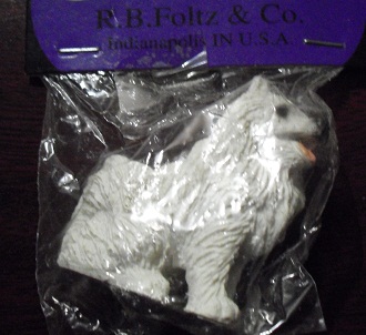 Modern Resin Chow Dog Figurine MIP