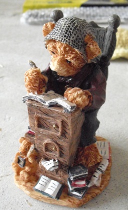 K's Collection Resin Bear Writing in Book Figurine