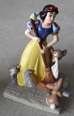 Vinyl Disney Store Snow White Figurine 3 1/2"
