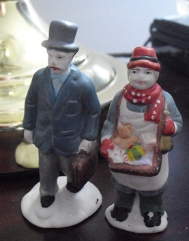 Lot of 2 Porcelain Bisque Men Winter Figurines