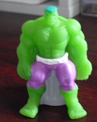 2002 Marvel Vinyl Incredible Hulk with Trash Can Figurine
