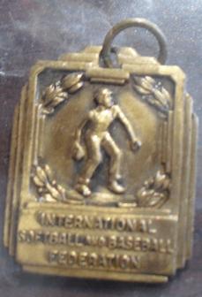 RARE Balfour Pendant International Softball & Baseball