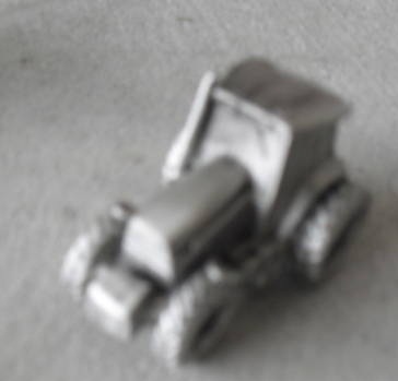 Small Pewter 1993 Ford Genesis Tractor MINT