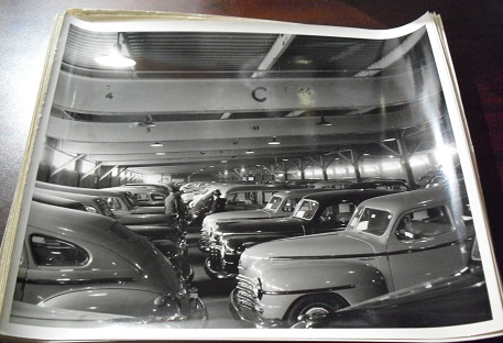 1950 Dated Erie Railroad 8x10 Photograph Cars in Warehouse