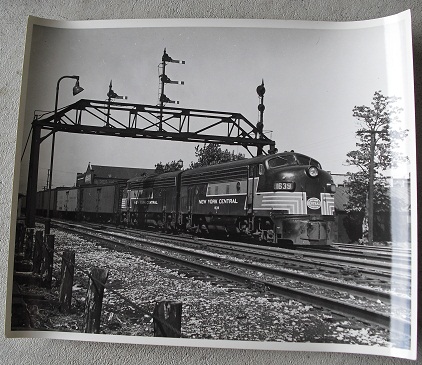 Vintage 8x10 Photograph NYC 1639 Locomotive
