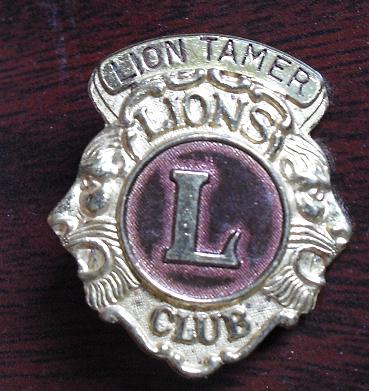 Vintage Gold Plated Lions Club Lion Tamer Pinback