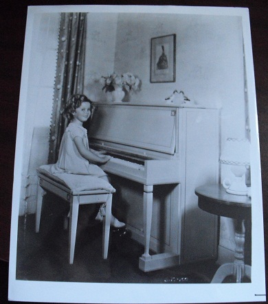 Shirley Temple Playing Piano 8x10 Photograph