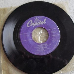 Vintage 45 Record - I Wonder as I Wander by Jo Stafford