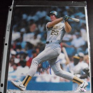 Mark McGwire Signed 8x10 Photograph