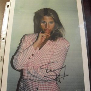 Early Autographed Photograph - WWF Diva Sunny