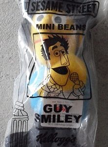 1999 Min Bean Doll Sesame St Guy Smiley MIP