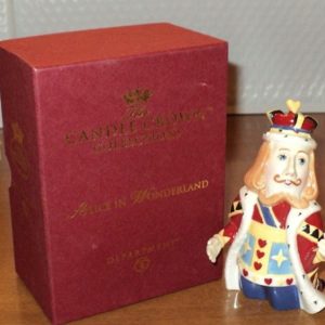 DEPT 56 CANDLE CROWN COLLECTIONS ALICE IN WONDERLAND KING OF HEA