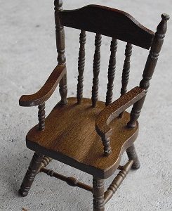 Wood Dollhouse Chair 3 1/2" Tall