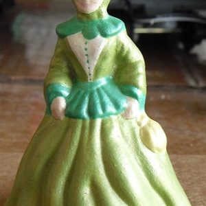 Vintage Ceramic Woman in Green Figurine 2 1/8"