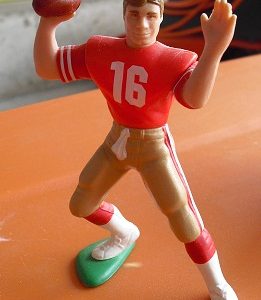 1991 Starting Lineup Joe Montana Figurine