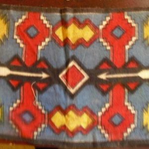 Early 1900s Felt Flag Indian Arrows LOOK