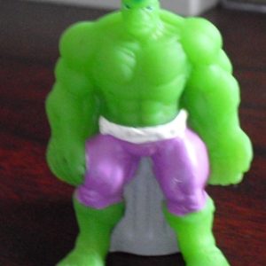 2002 Marvel Vinyl Incredible Hulk with Trash Can Figurine