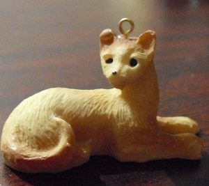 Small Resin Cat Christmas Ornament