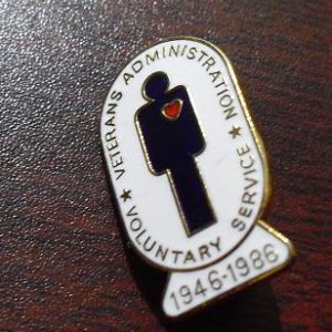 Veterans Administration Service Pinback