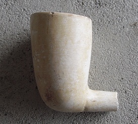 Mid 1800s Clay Pipe Bowl - Plain Design