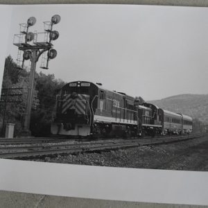 Train 8x10 Photograph Delaware & Hudson 2306 Locomotive