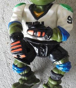 1991 Playmates TMNT Leonardo Action Figure