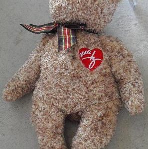 Ty Beanie Baby - 2002 Signature Bear