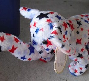 Ty Beanie Baby - Elephant Righty 2004