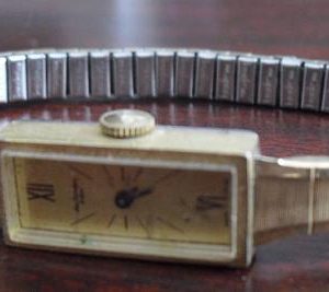 Vintage 10 K Gold Plate Womens Watch