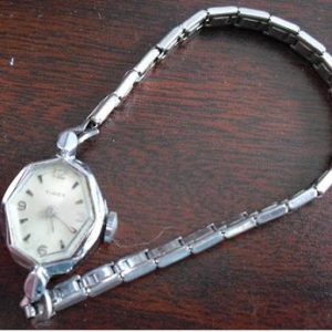 Vintage Timex Womens Watch Silver Chrome