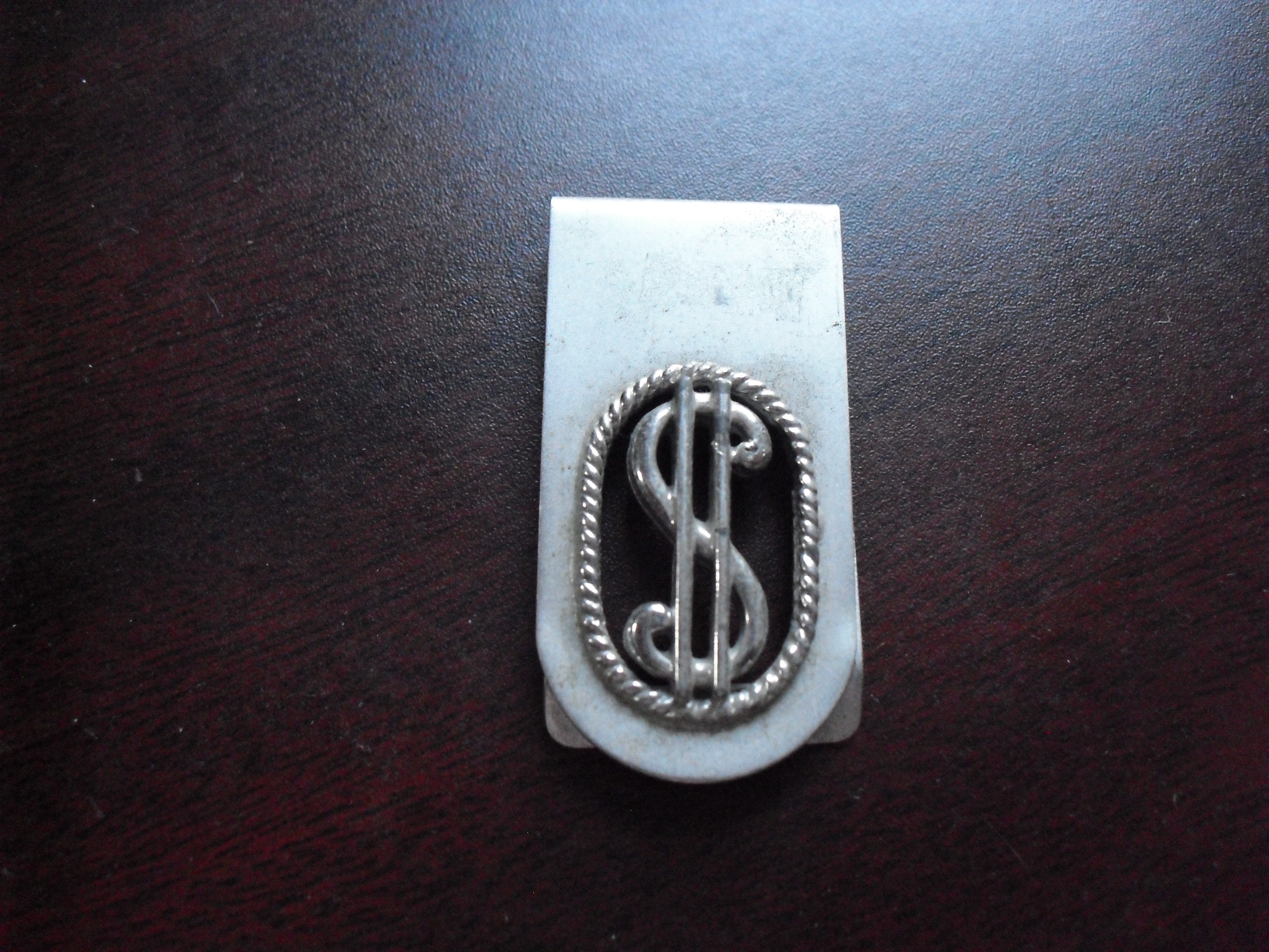 is my swank money clip real gold