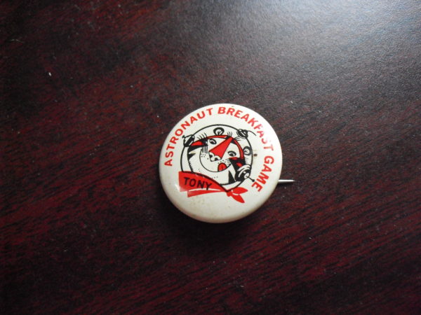 Vintage 1960s Tony the Tiger Astronaut Breakfast Game Pin Back